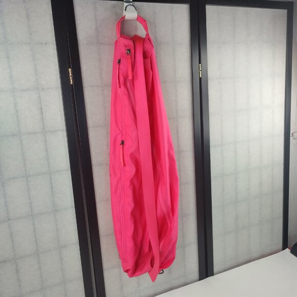 lululemon Neon Pink The Yoga Bag Adjustable Straps w/ Zipper Pockets Water-Repel - Picture 2 of 16